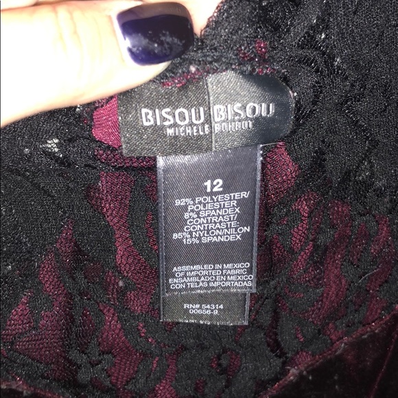 Red Velvet Dress - Picture 4 of 4